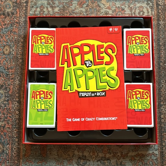 Apples to Apples Game - Picture 2 of 3
